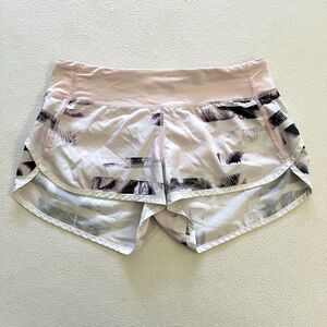 Lululemon Women Sunset Stripe Blush Quartz Multi White Pink Run Speed Shorts 6